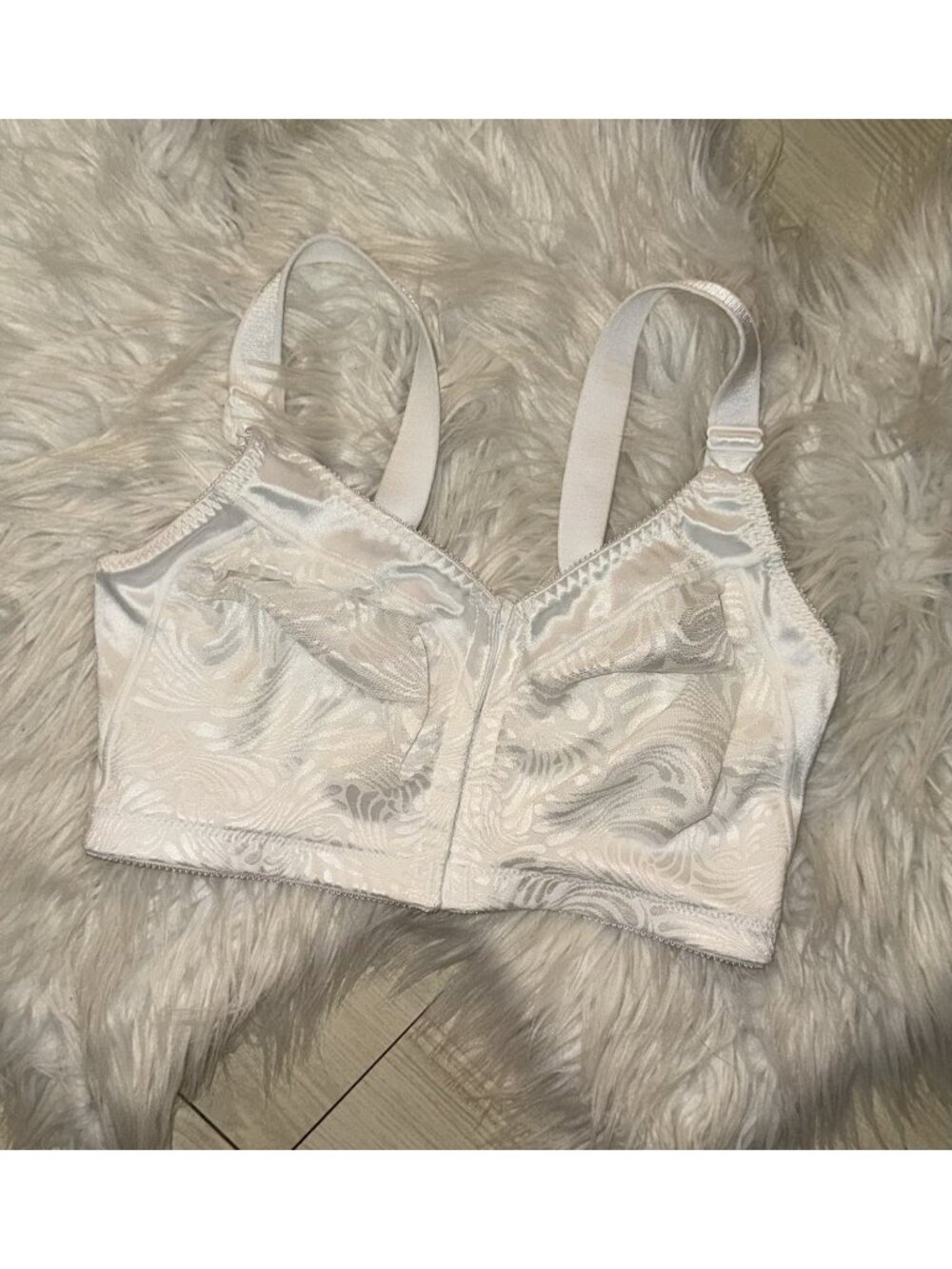 Bali Double Support Wire Free Front Close Bra Unlined Womens 36DDD White 1003